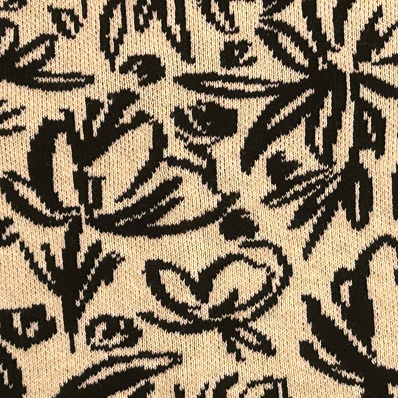 NWT Anthropologie Floral Pop Embroidered Sweater - Size S/XS Oversized XS - Picture 9 of 11